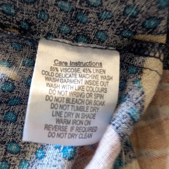 Modcloth x Princess Highway Womens Sz 8 Blue Floral Berry Buttons Pockets Skirt - Picture 10 of 10